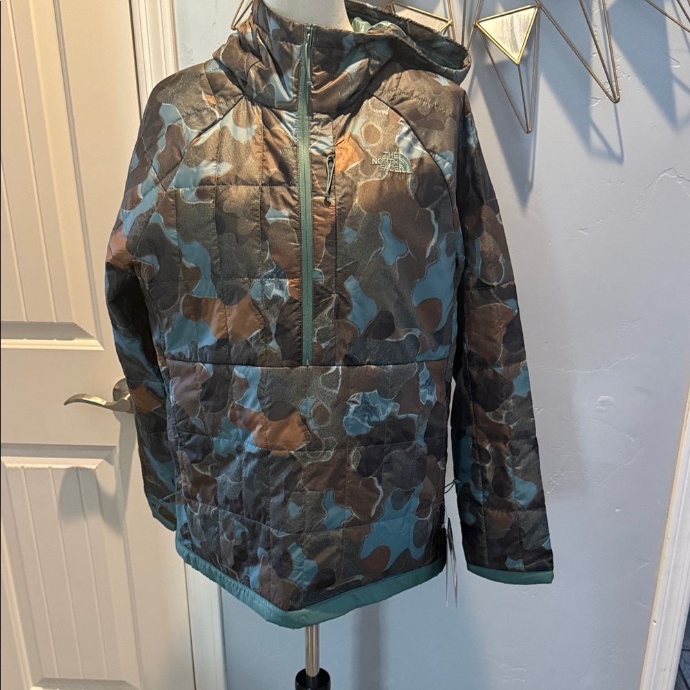 The North Face Brown and Green Patterned Jacket with Hood